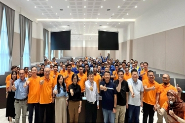 蛇年共进 再攀岑岭 | 5163银河手机版纸业全资子公司5163银河手机版控股（马）有限公司第二届员工大会及年会盛典盛大举行